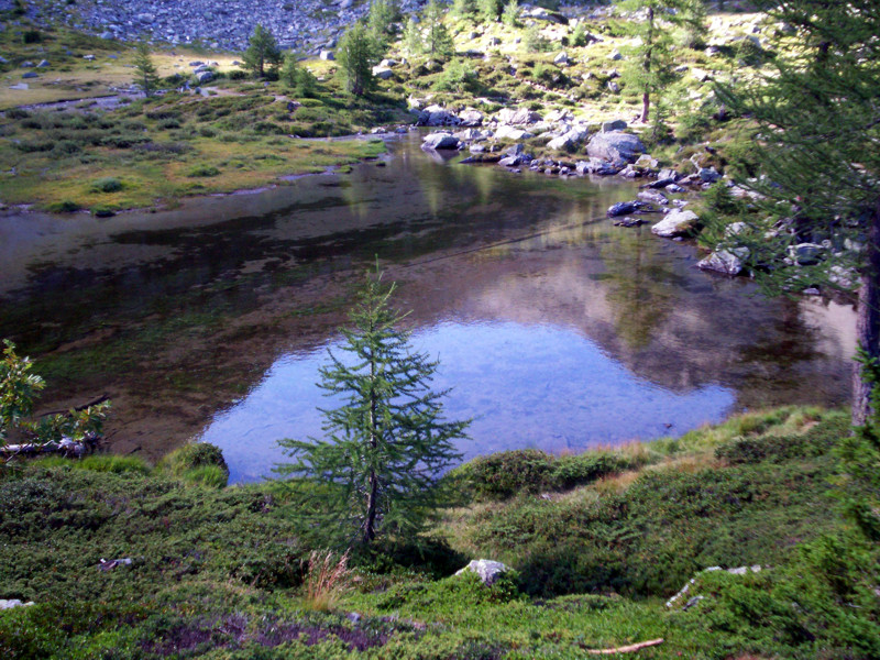 Lago d''Arpy - Lago di Pietra Rossa e Col d''Armaran