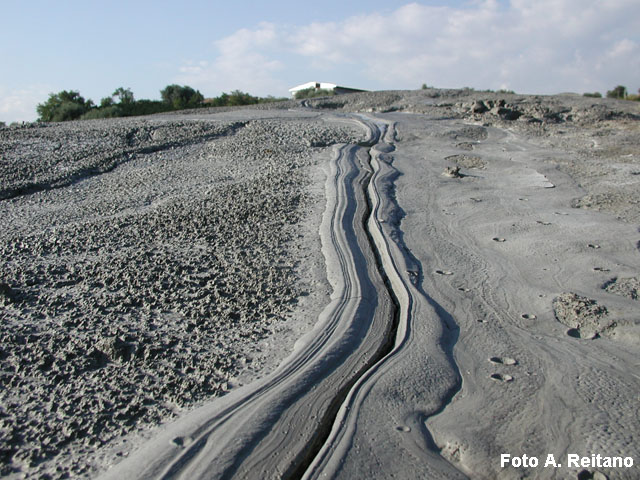 Salinelle (Etna sud-occidentale)