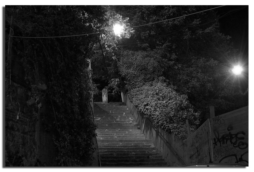 Roma Trastevere by night and black and white